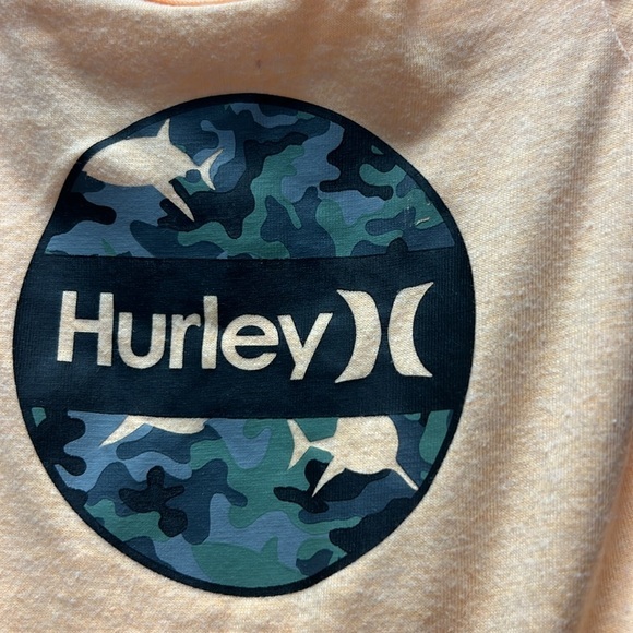‎Hurley - Picture 2 of 5